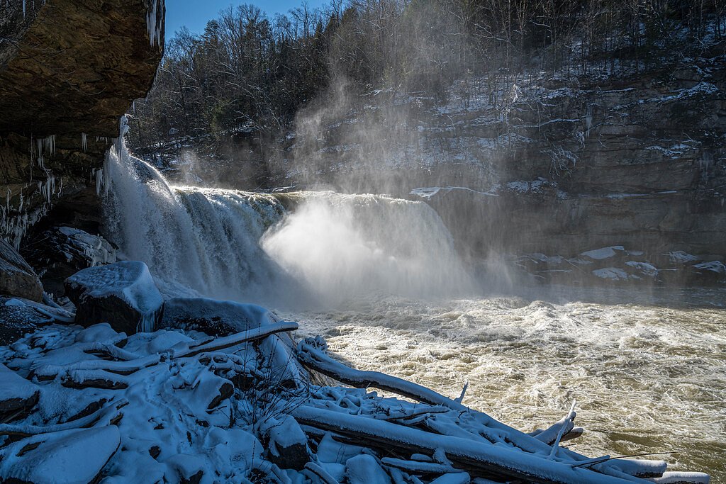 Cumberland Falls waterfall