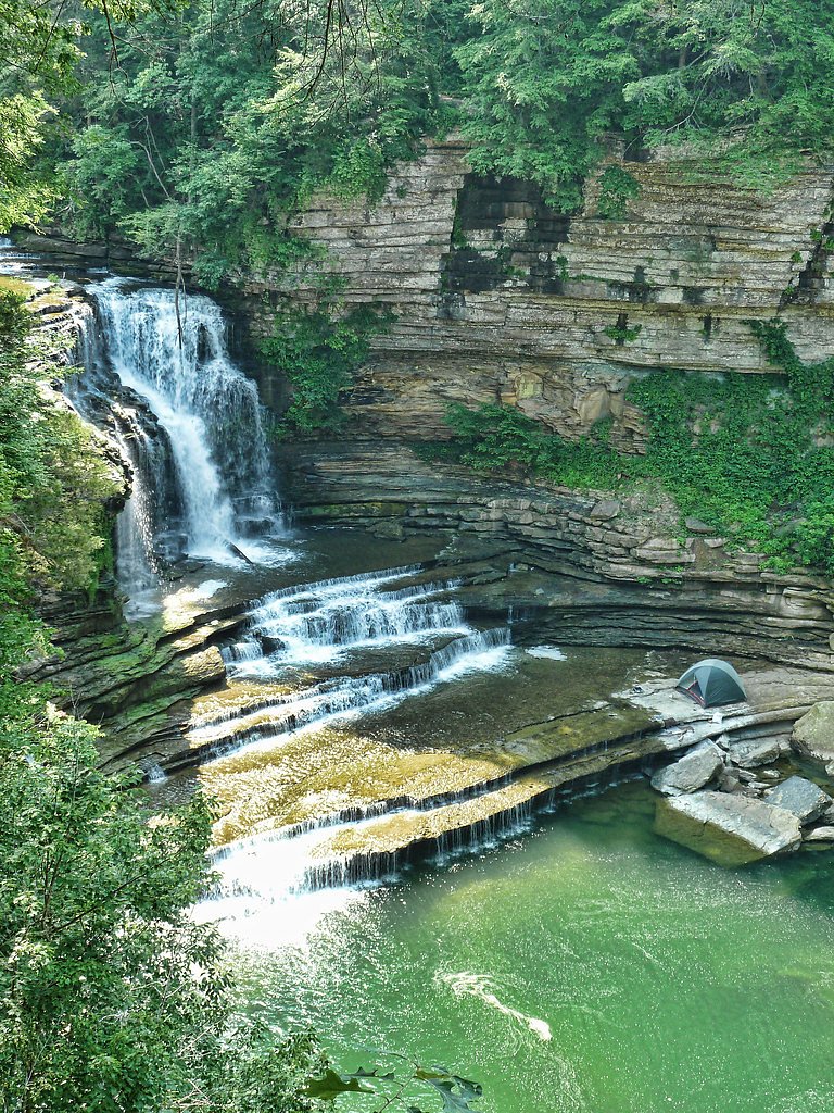 Cummins Falls waterfall