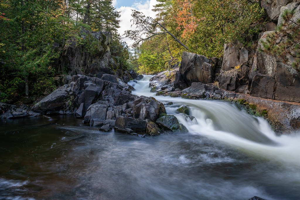 Daves Falls waterfall