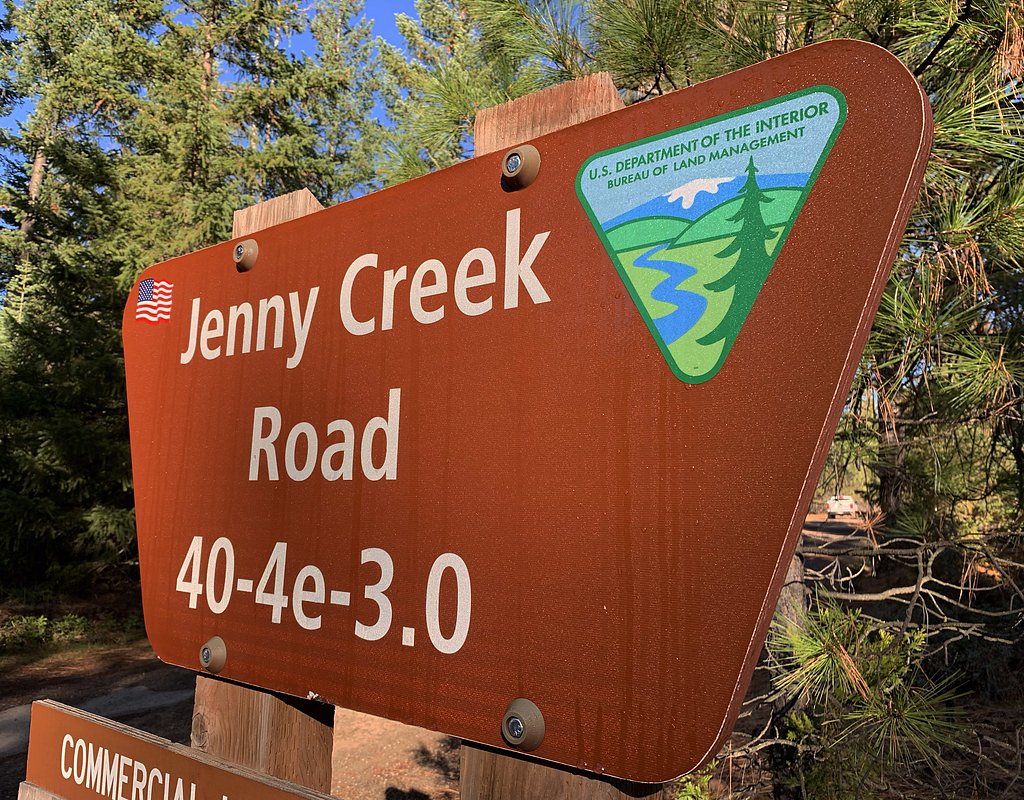 Deer Creek Falls waterfall