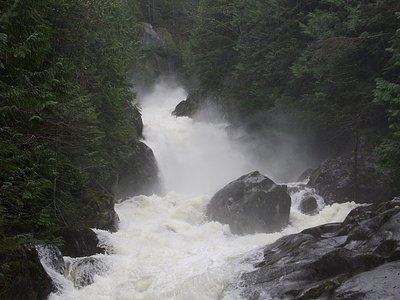Dingford Creek Falls
