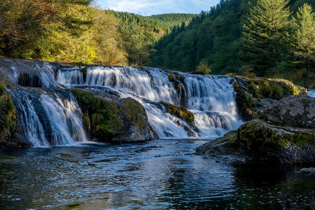 Dougan Falls waterfall