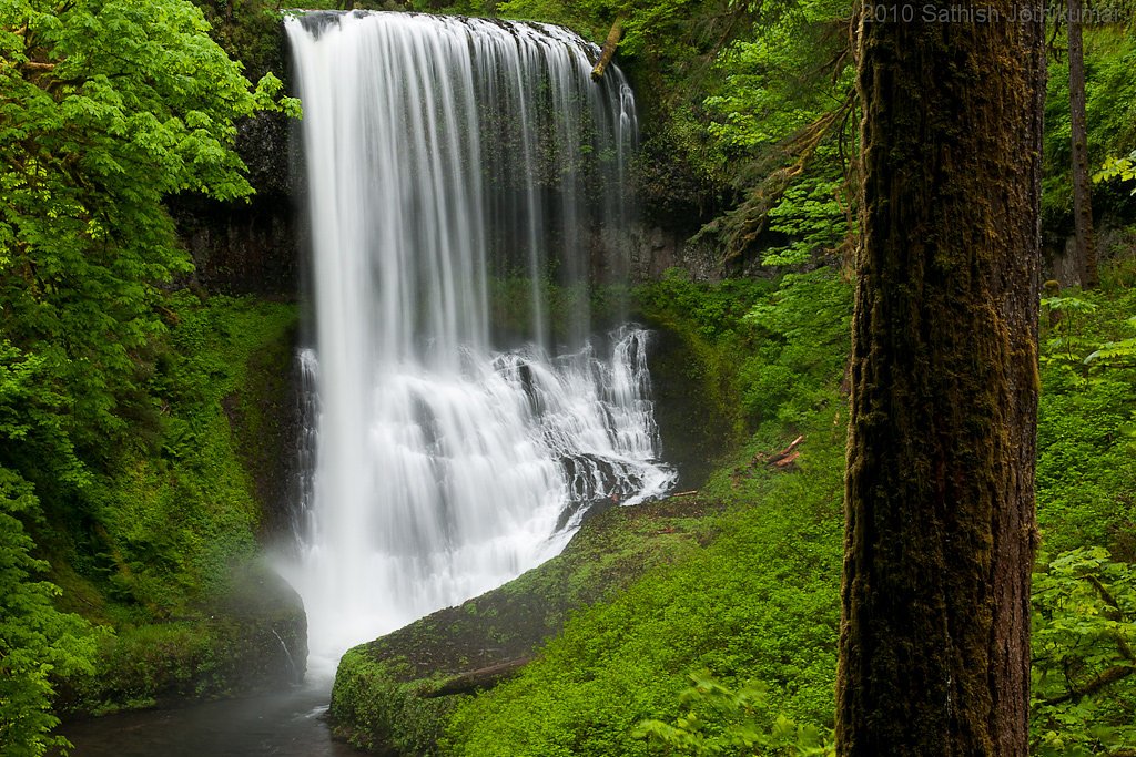 Dry Creek Falls waterfall