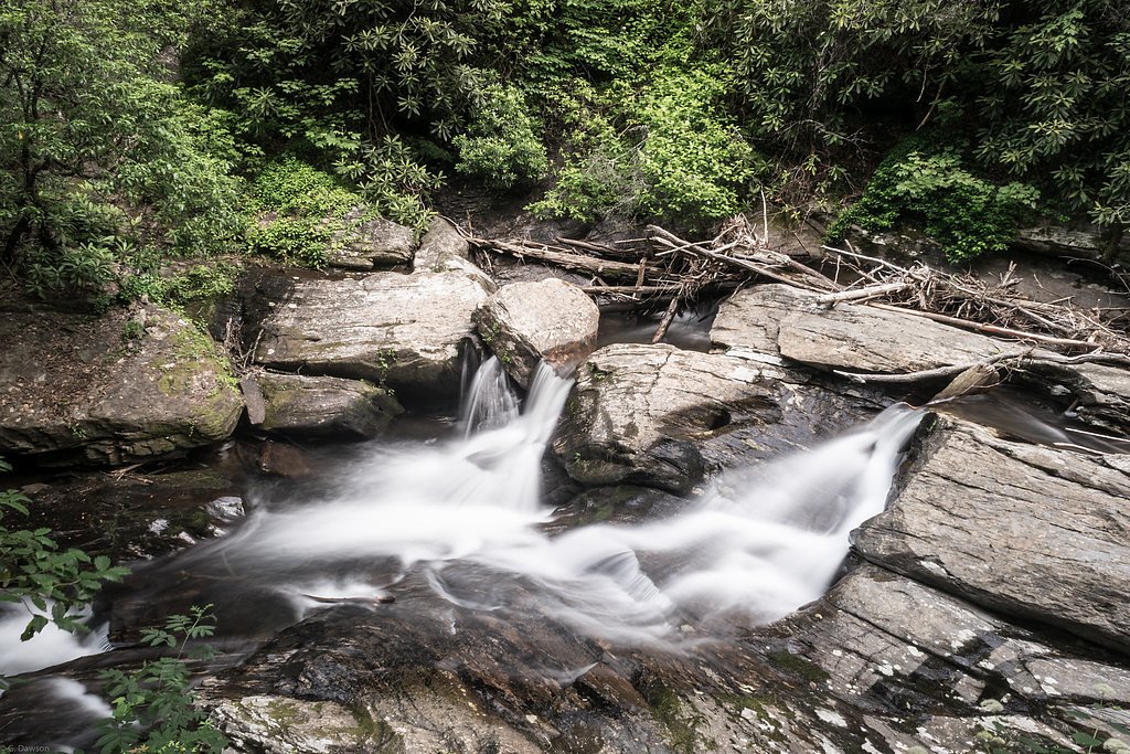 Dukes Creek Falls waterfall
