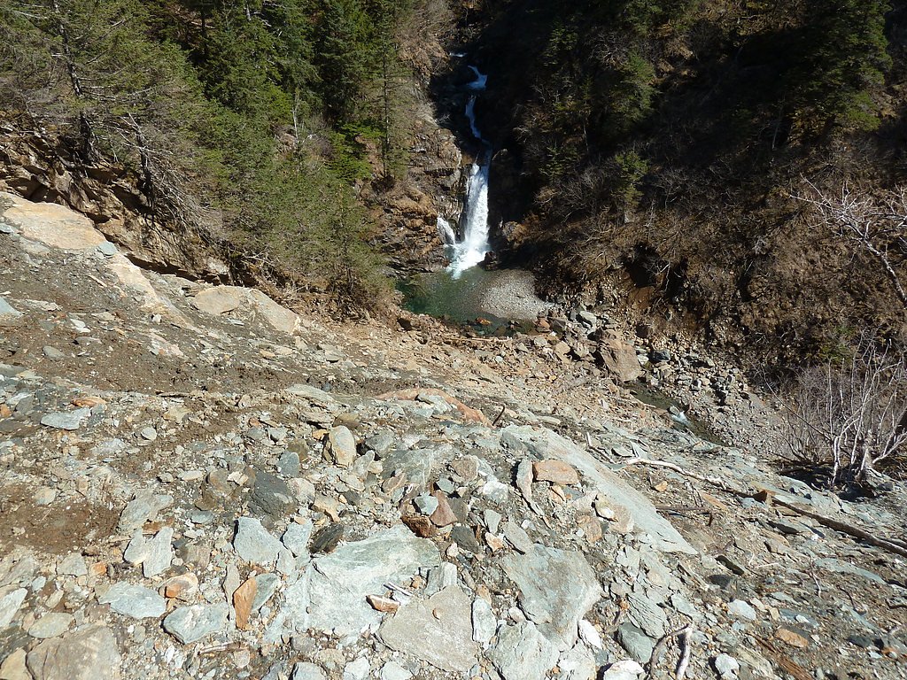 Ebner Falls waterfall