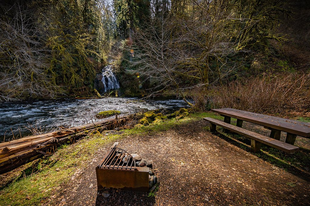 Elk Creek Falls waterfall