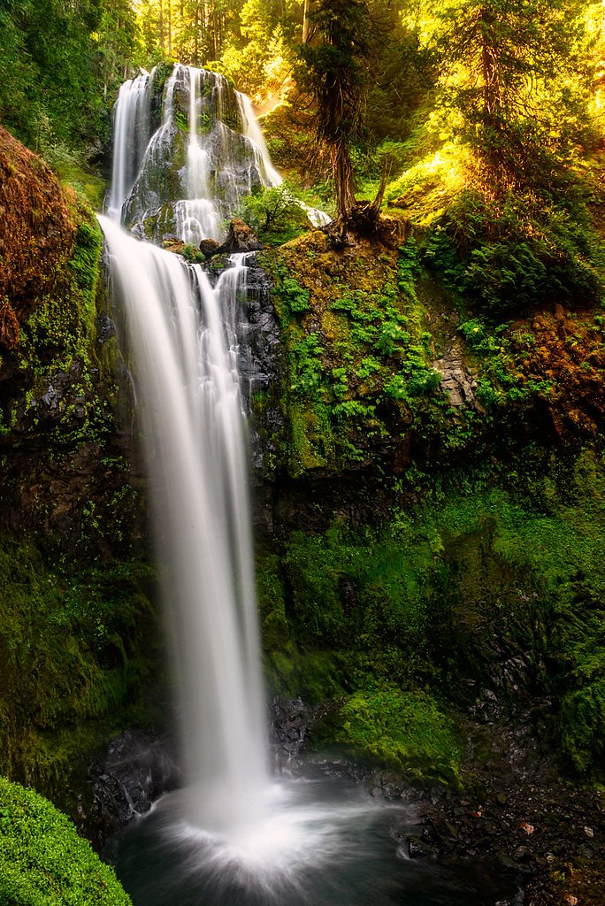 Falls Creek Falls waterfall