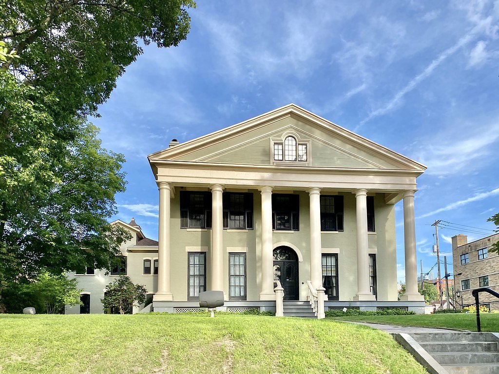 Falls of Buffalo waterfall