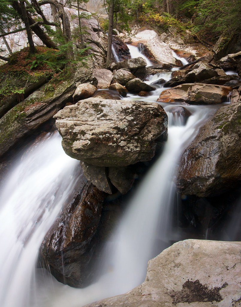 Falls of Lana waterfall