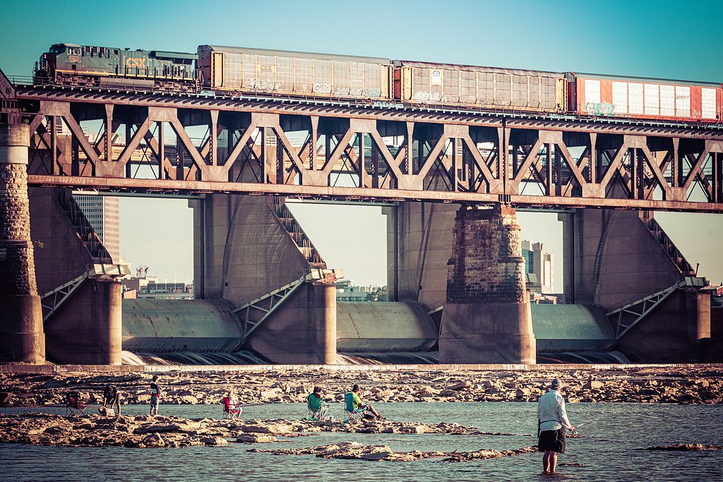 Falls of the Ohio waterfall
