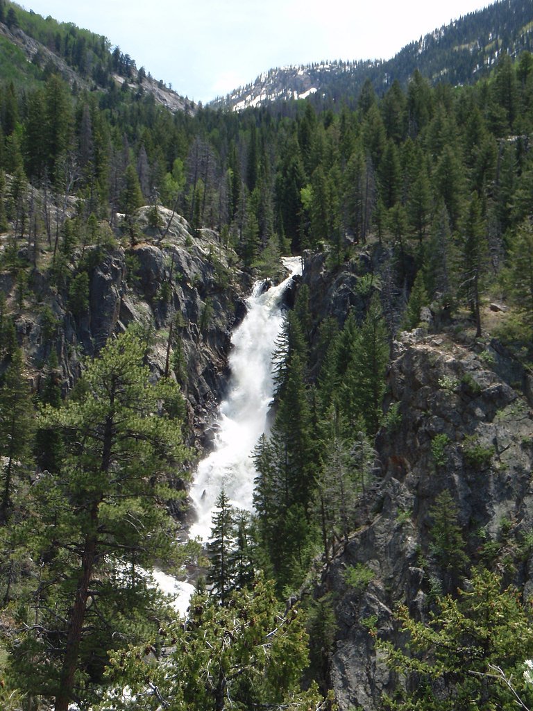 Fish Creek Falls waterfall