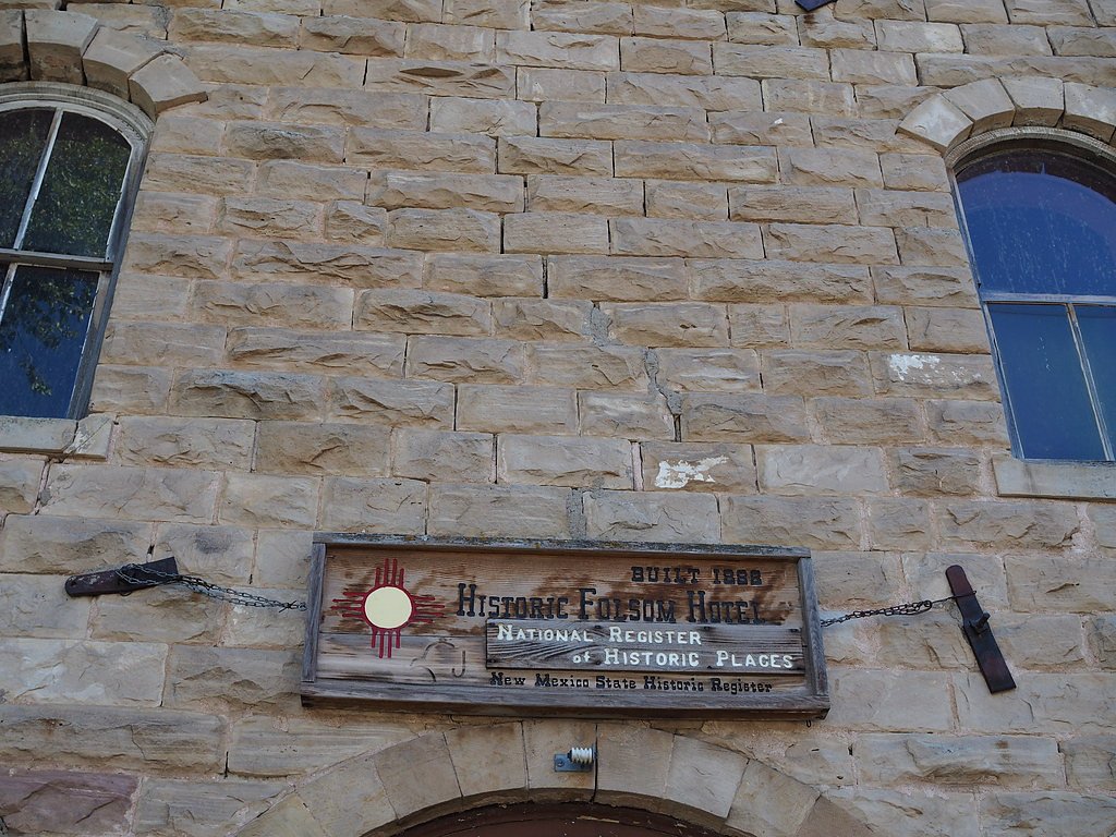 Folsom Falls waterfall