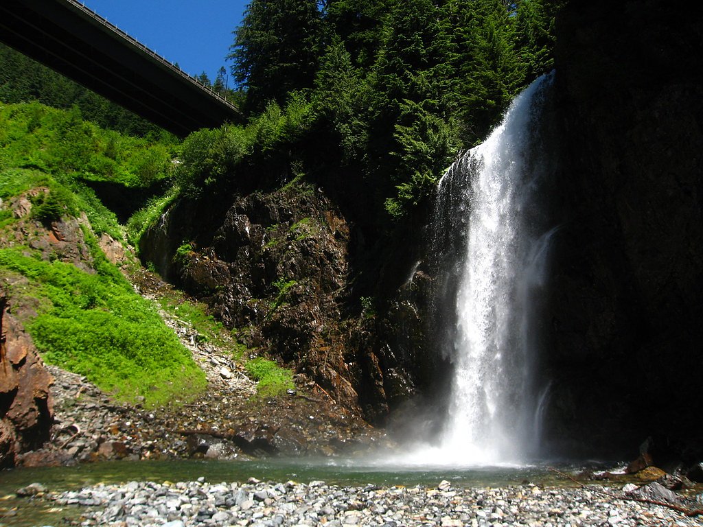 Franklin Falls waterfall