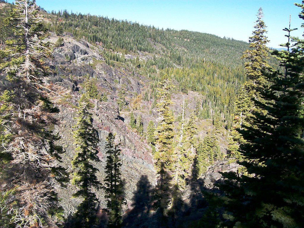 Frazier Falls waterfall