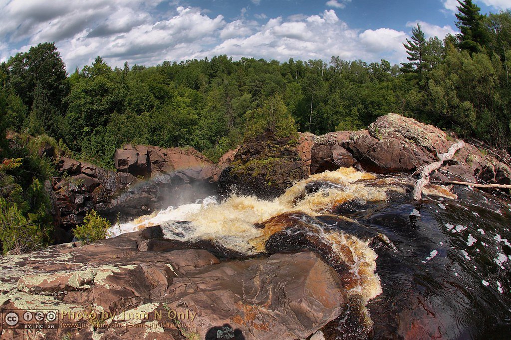 Gabbro Falls waterfall