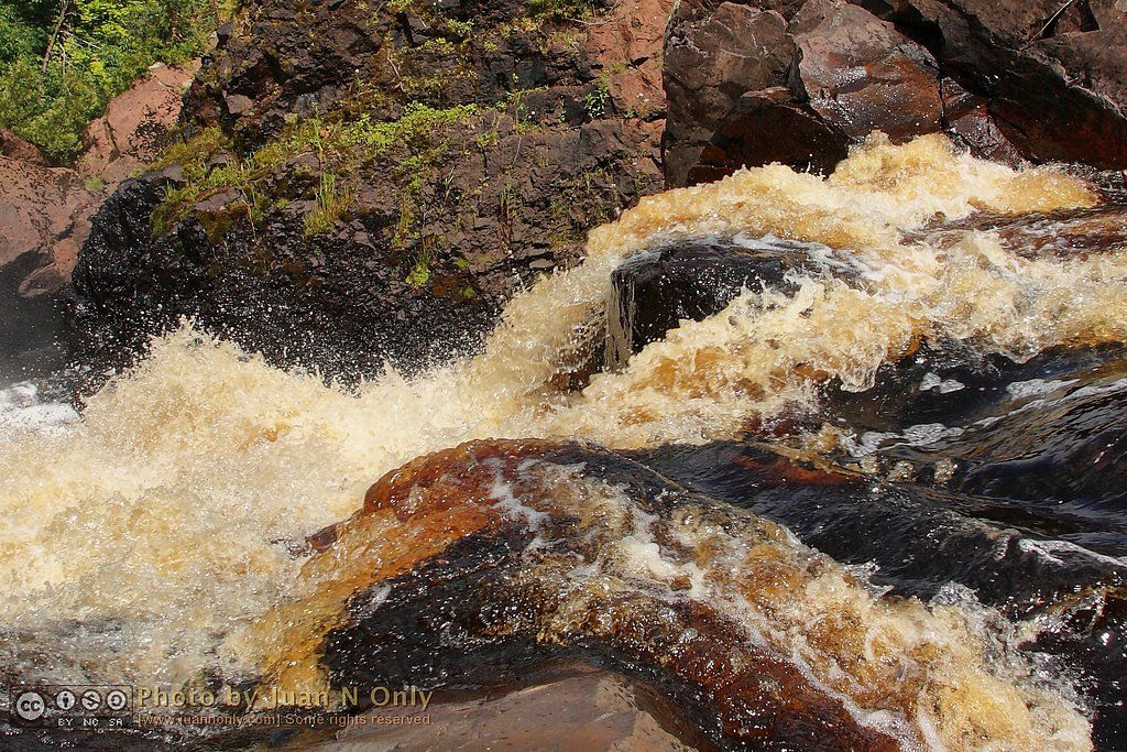 Gabbro Falls waterfall