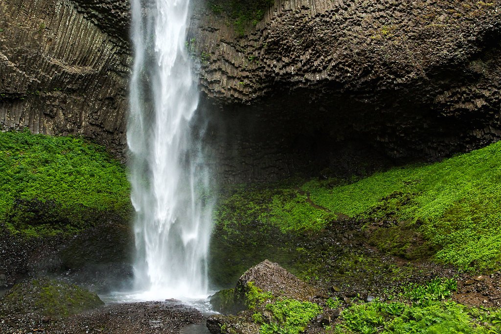 Grotto Falls waterfall