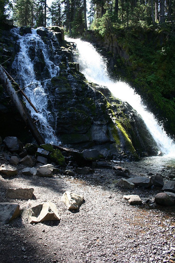 Grotto Falls waterfall