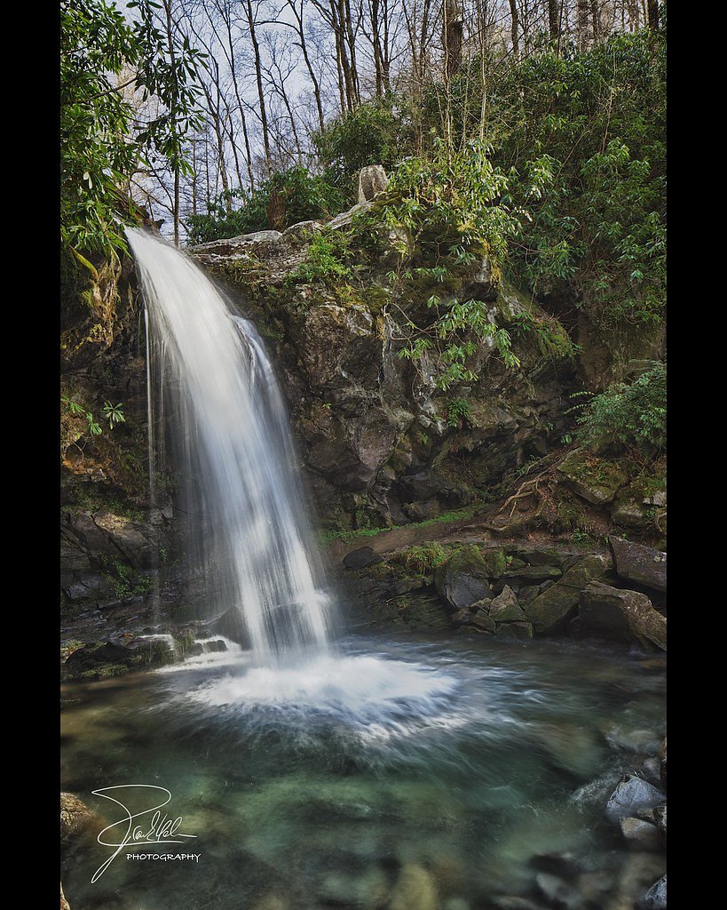Grotto Falls waterfall