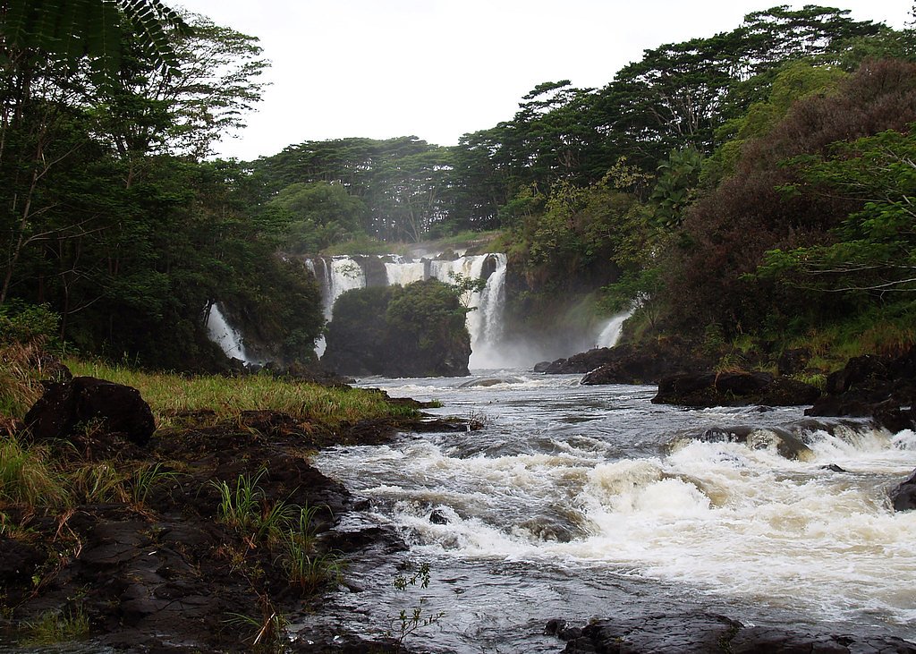 Hawaii Falls waterfall