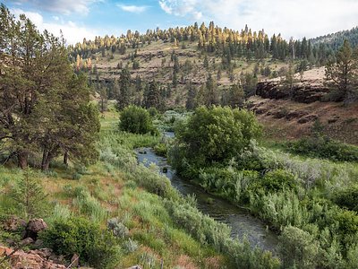 Hawk Creek Falls