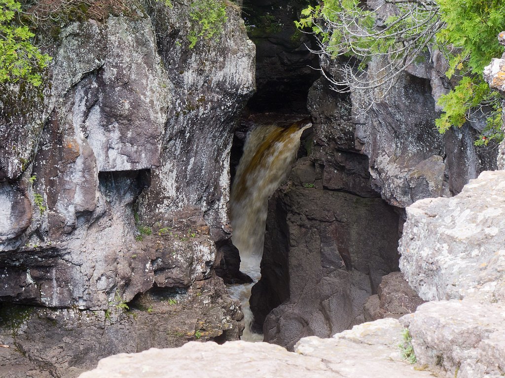 Hidden Falls waterfall