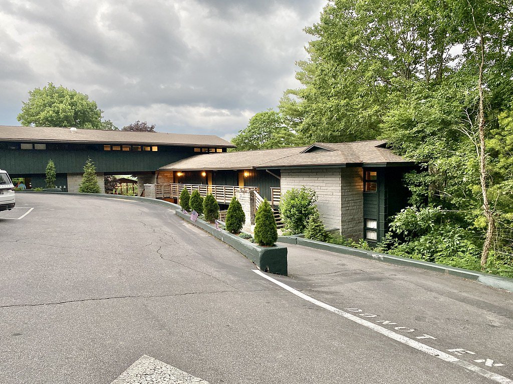 Highlands Falls waterfall