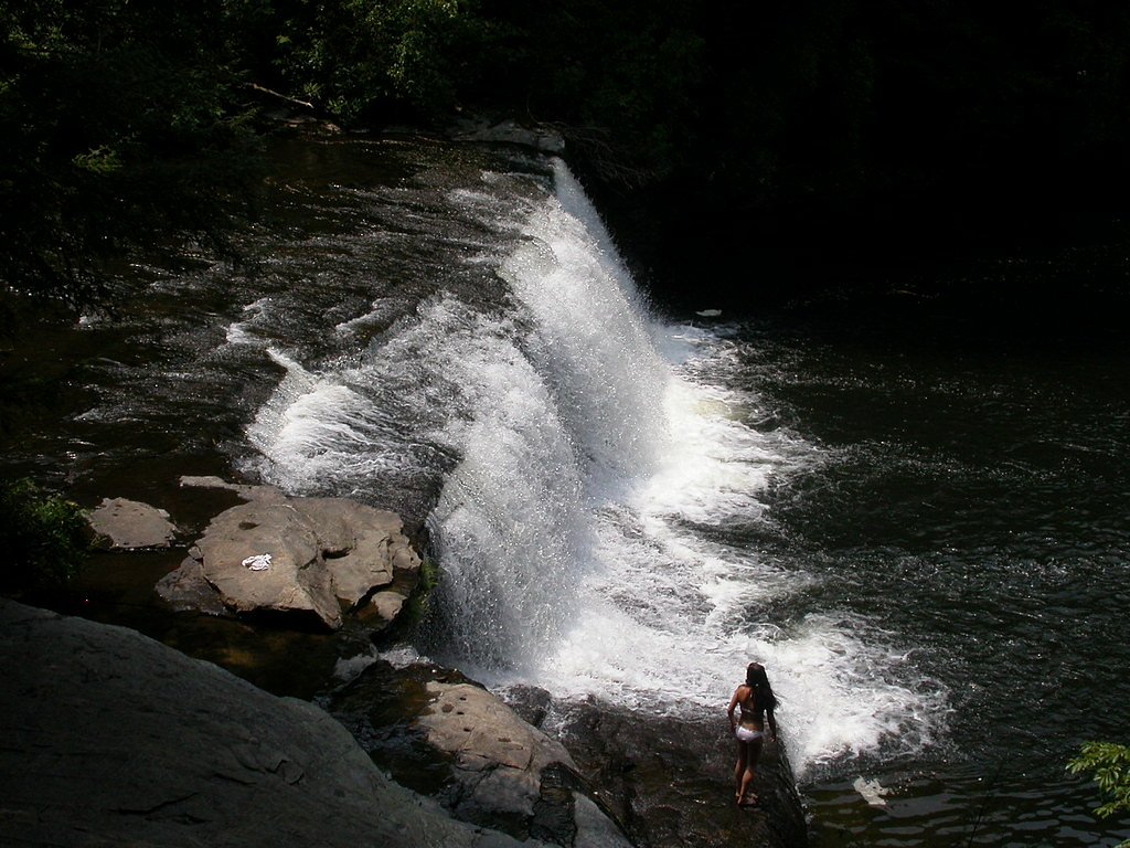 Hooker Falls waterfall