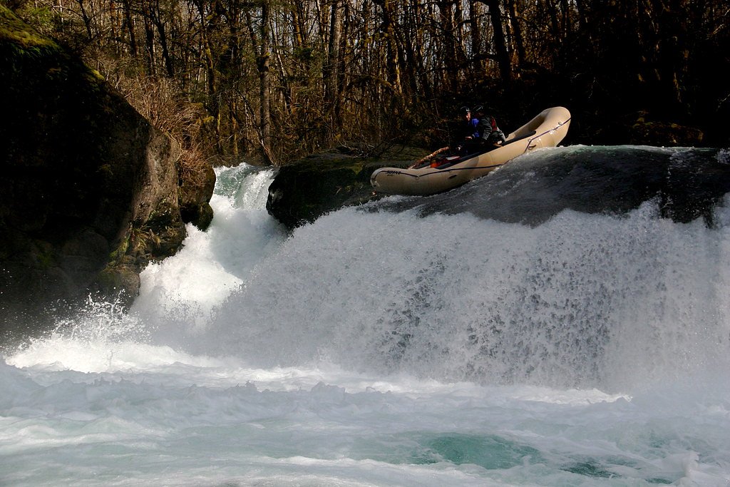 Horseshoe Falls waterfall