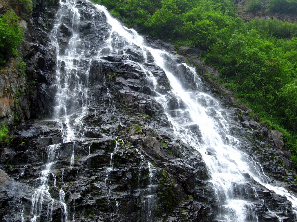Horsetail Falls waterfall