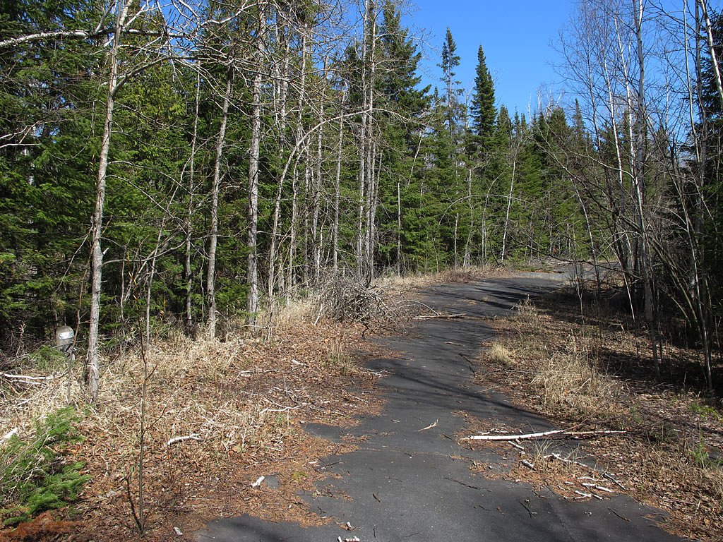 Illgen Falls waterfall
