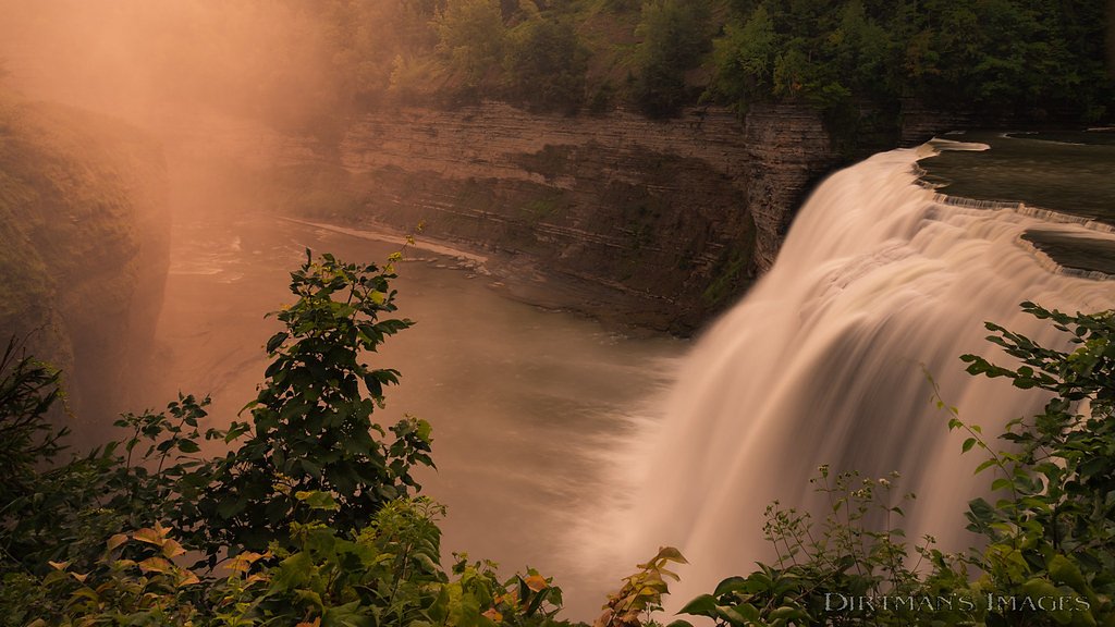 Iris Falls waterfall