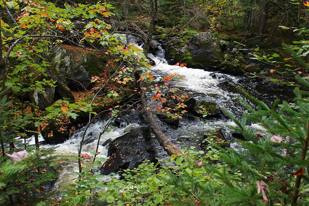 Kakabika Falls waterfall
