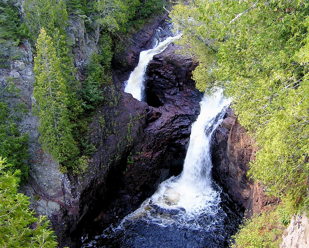 Kettle Falls waterfall