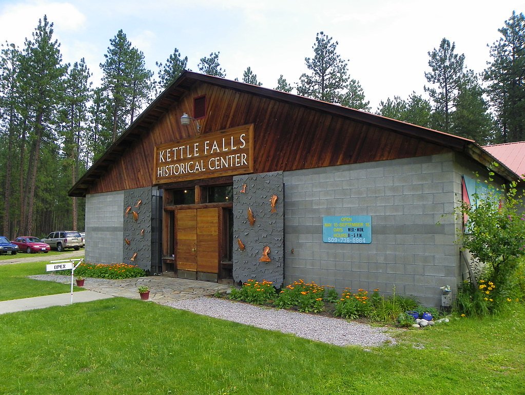 Kettle Falls (historical) waterfall