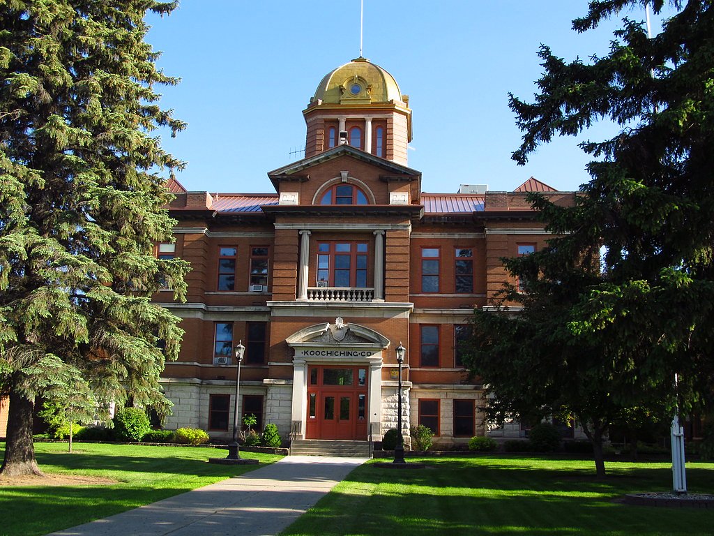 Koochiching Falls waterfall