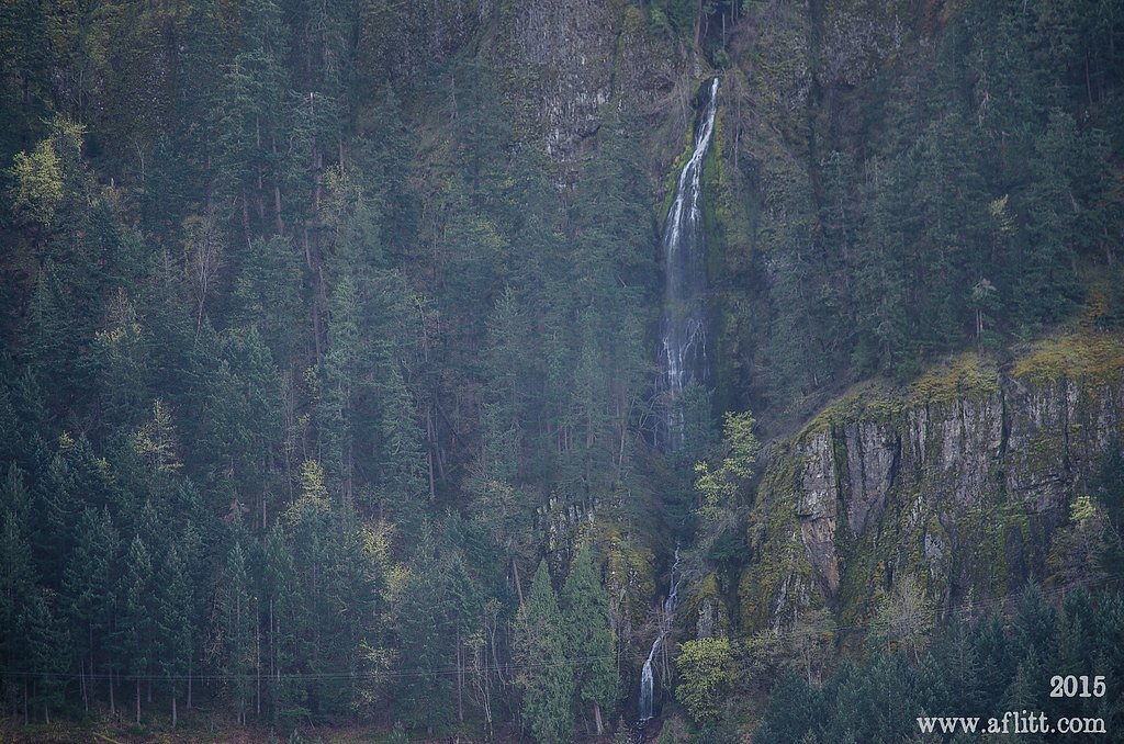 Lancaster Falls waterfall