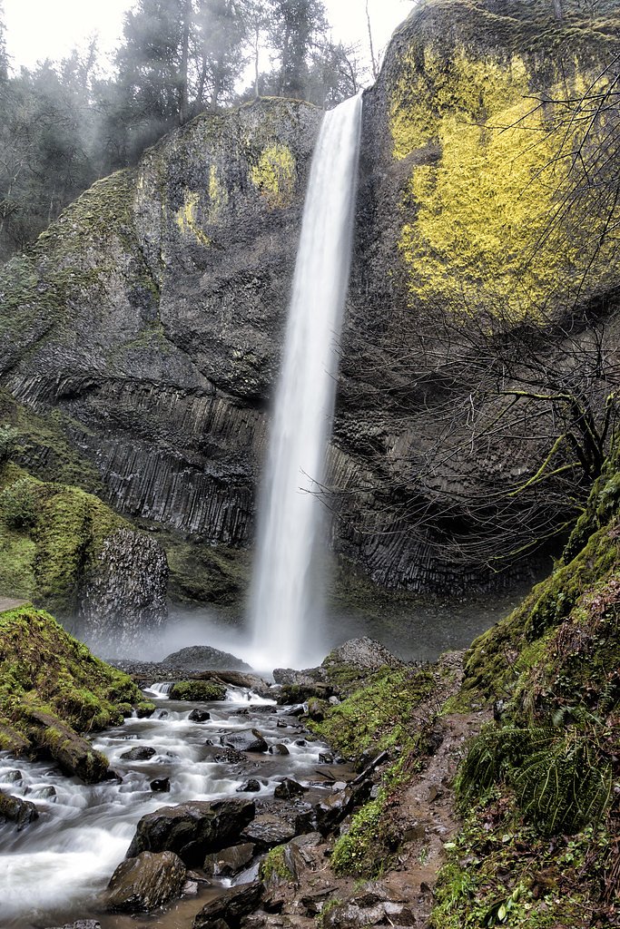 Latourell Falls waterfall