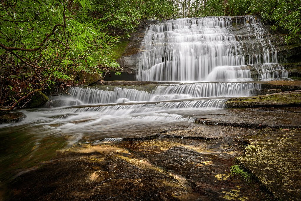 Laurel Creek Falls waterfall