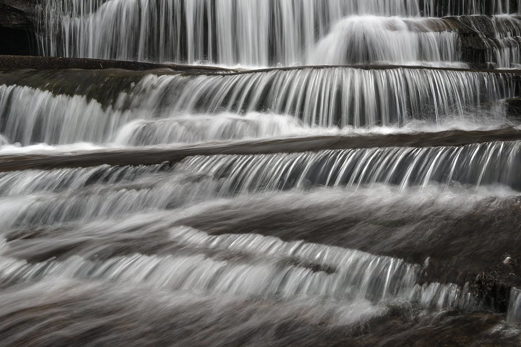 Laurel Creek Falls waterfall