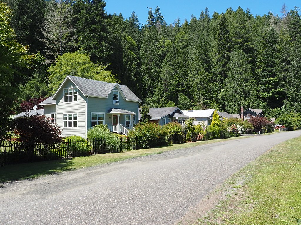 Lilliwaup Falls waterfall