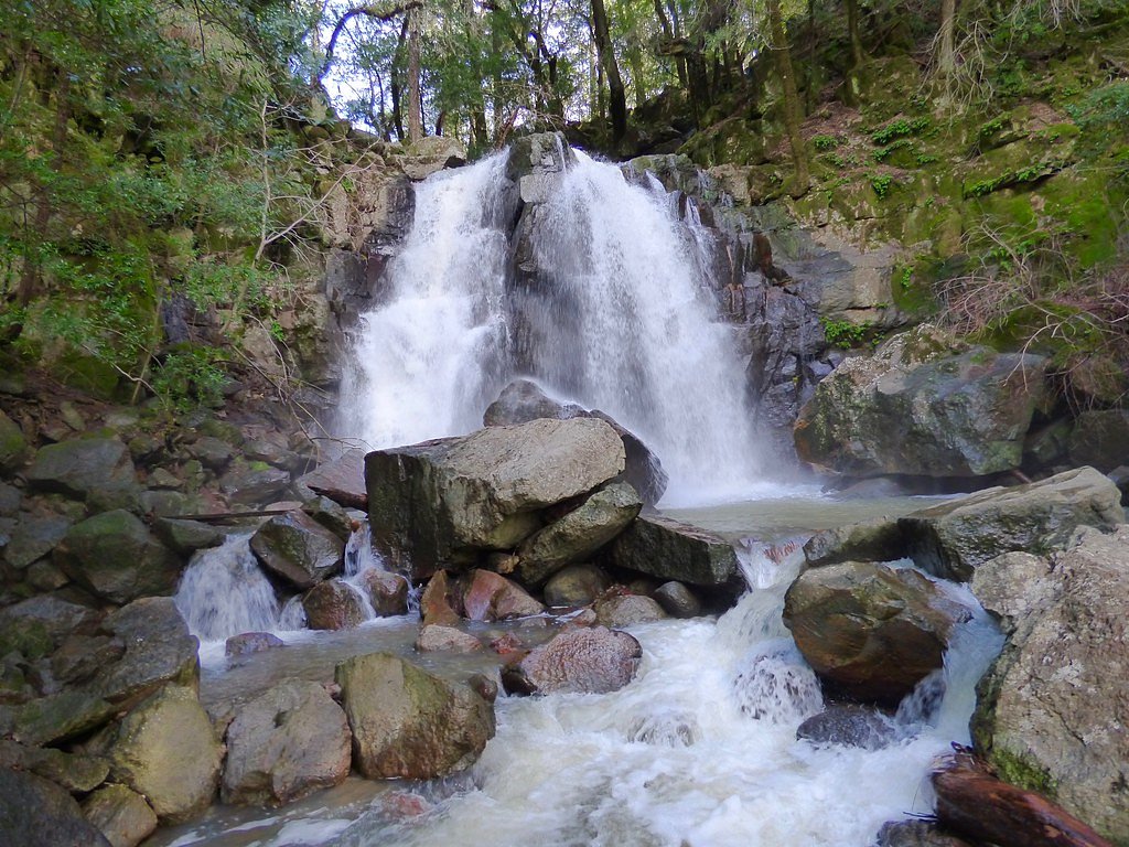 Linda Falls waterfall