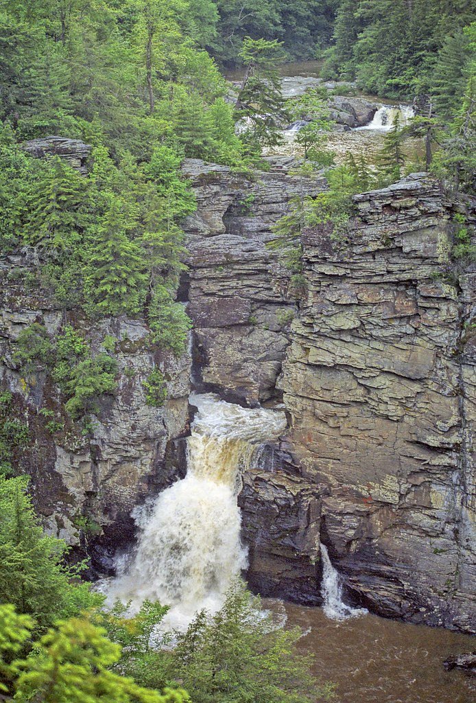Linville Falls waterfall