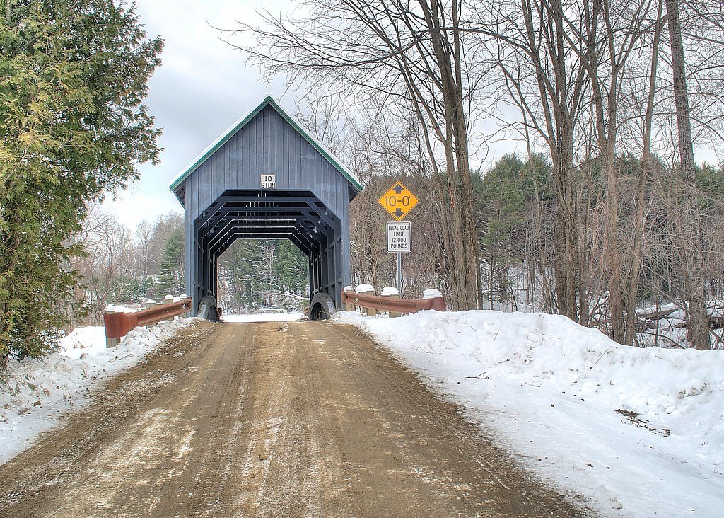 Little Cascade Falls waterfall