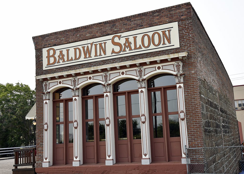 Little Lee Falls waterfall