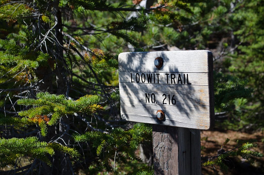 Loowit Falls waterfall
