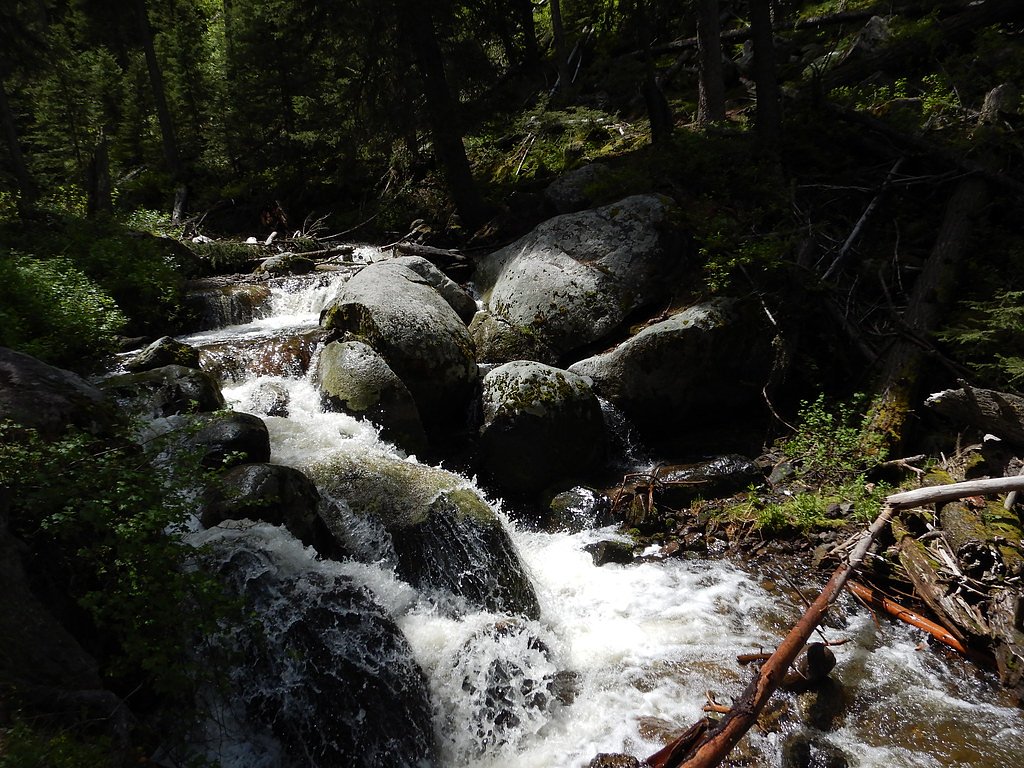 Lost Creek Falls waterfall