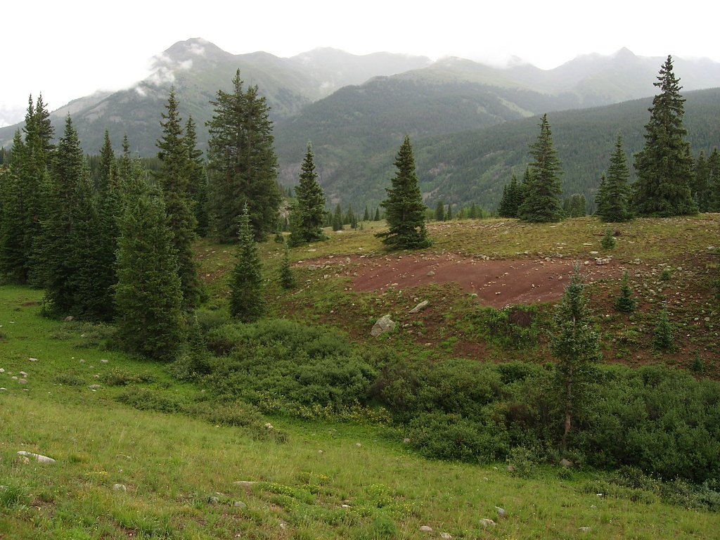 Lost Falls waterfall