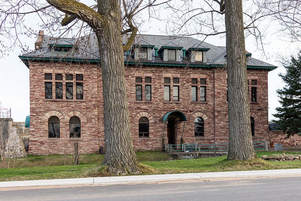 Lower Canyon Falls waterfall