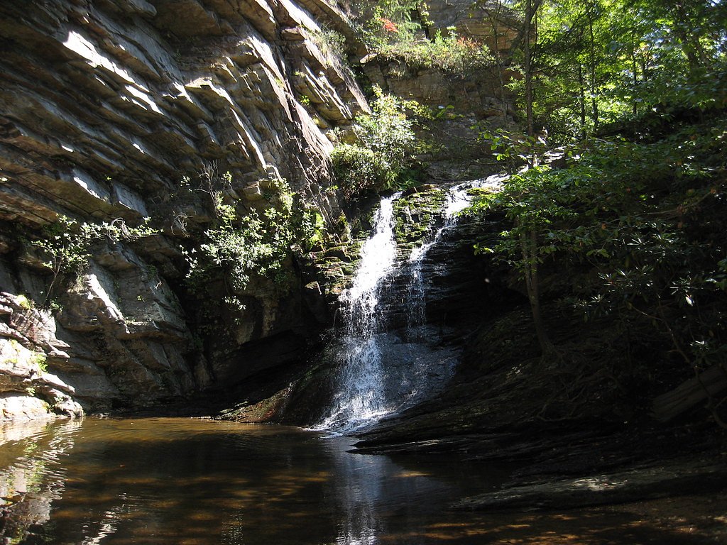 Lower Cascade Falls waterfall